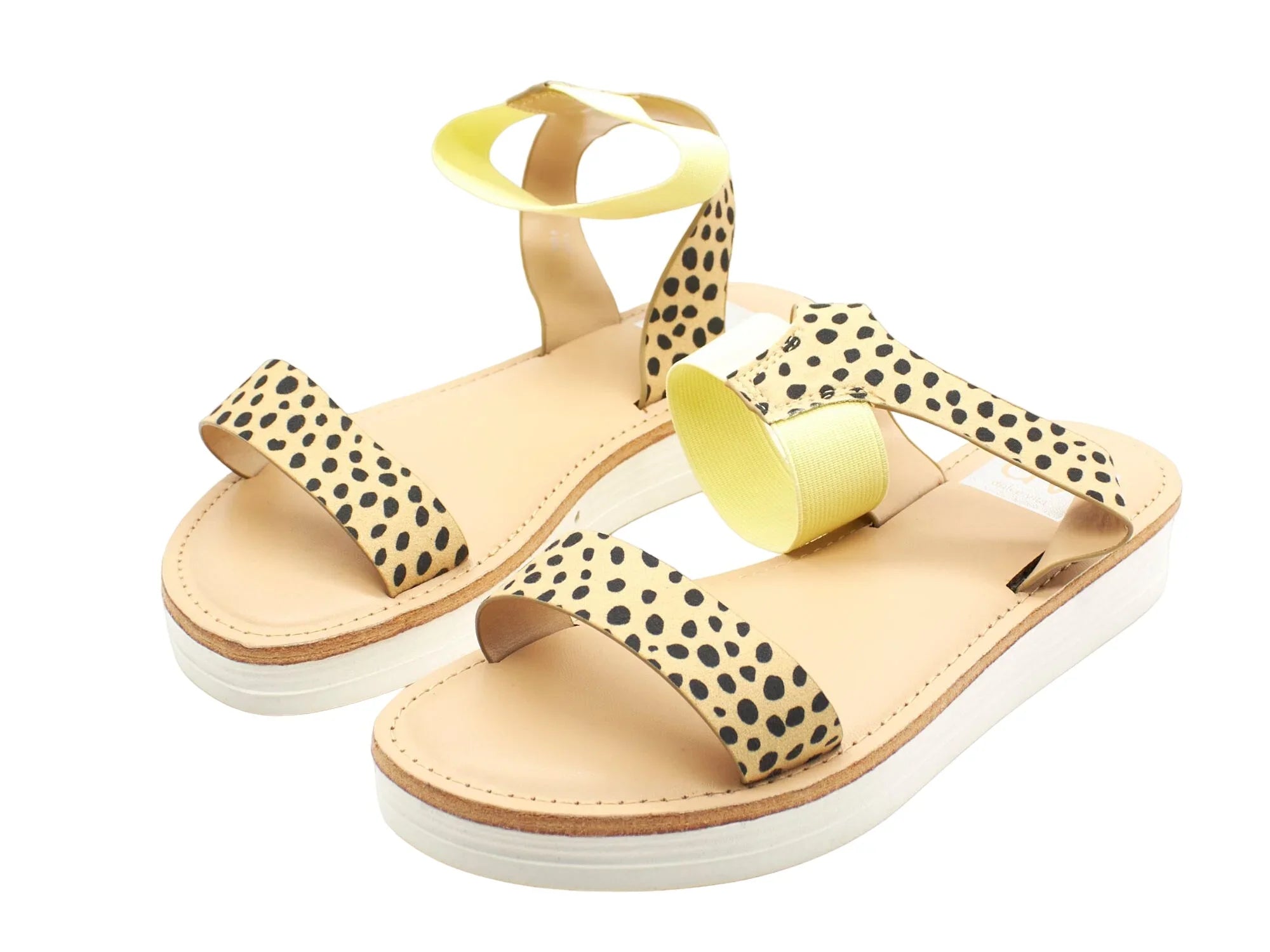 6) Hilfa Women's Vita Brown Dolce (size DV Sandal by