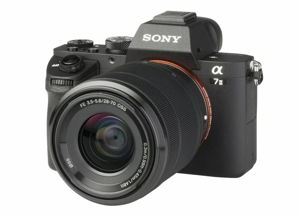 Mirrorless f/3.5-5.6 a7 Sony Digital 28-70mm Lens II OSS Camera FE with Alpha