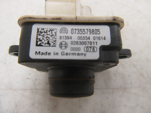 (Good) 14-15 OEM View Fiat Rear Camera Pre-Owned 500