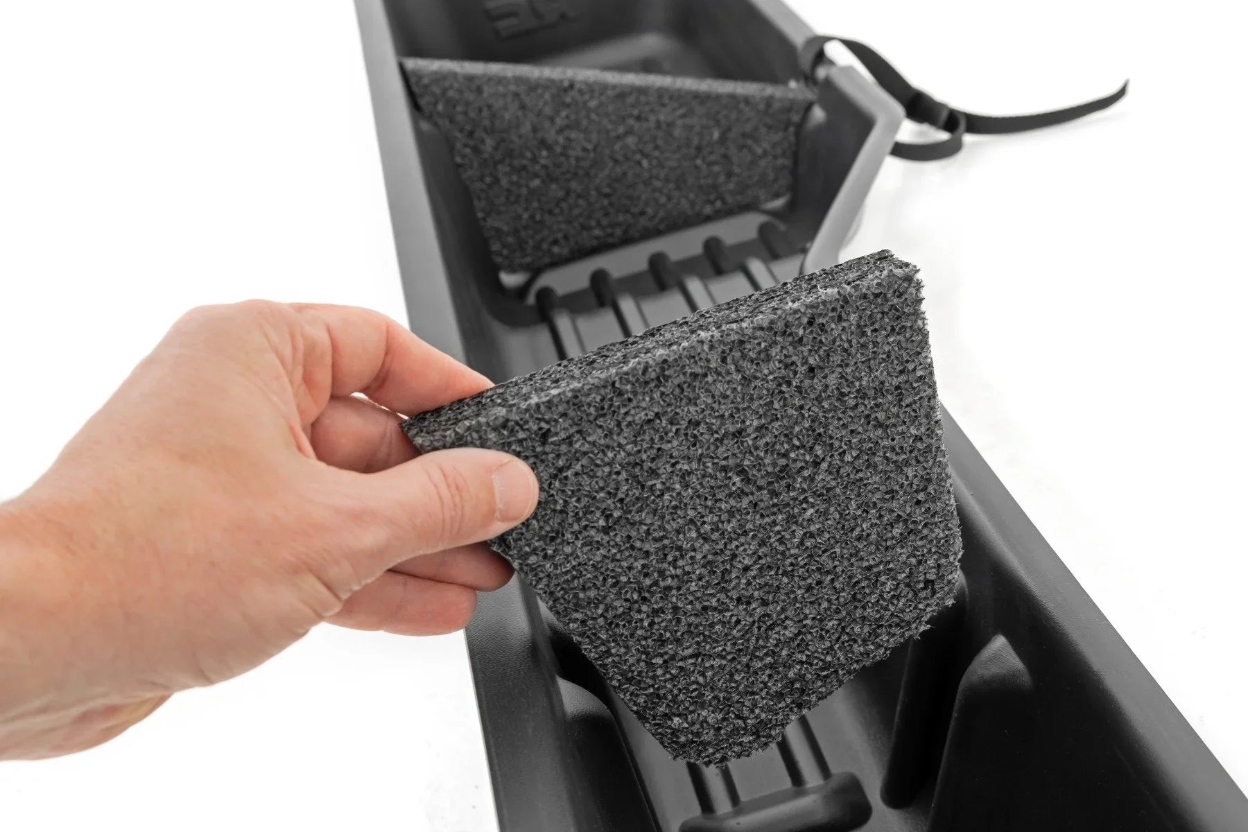 Storage RC09605 Under Rough Frontier Nissan for 2005-2023 - Country Seat
