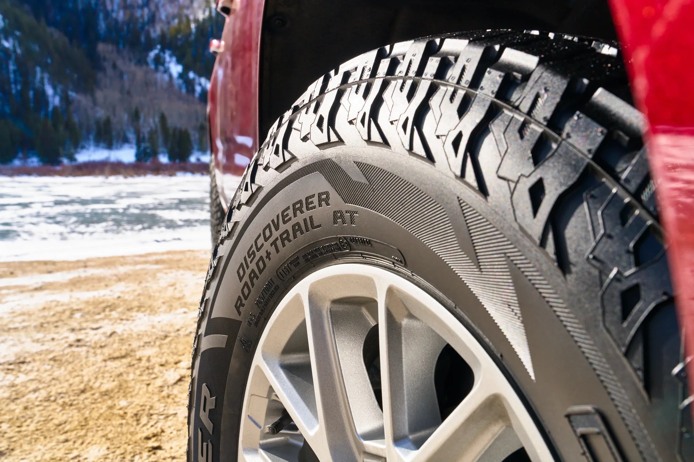 Tire Discoverer Cooper All-Terrain AT 106T Road+Trail 235/70R16