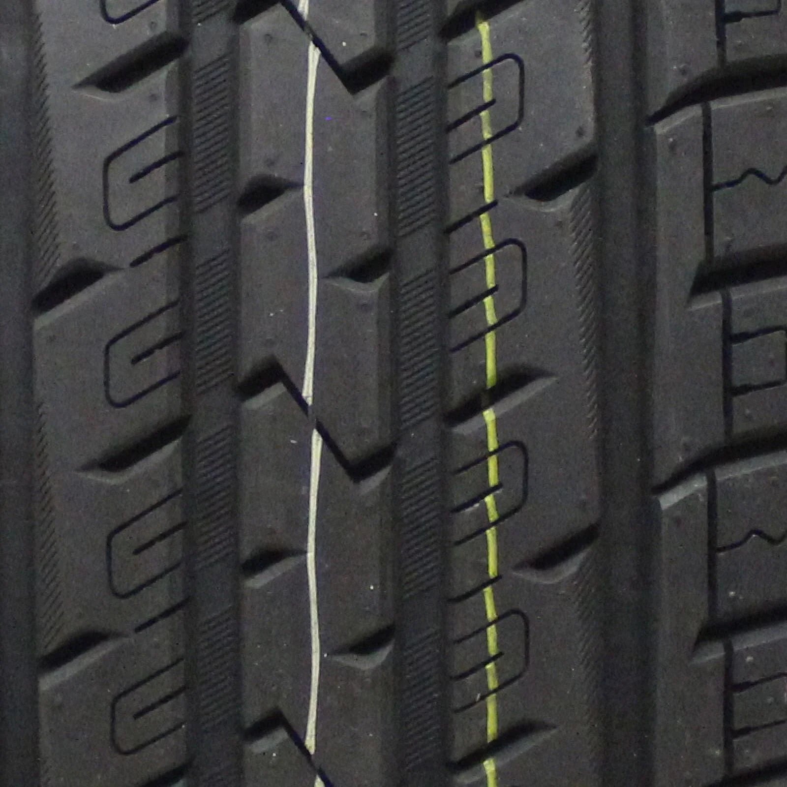 110H Atturo Tire All-Season AZ610 - 265/60R18
