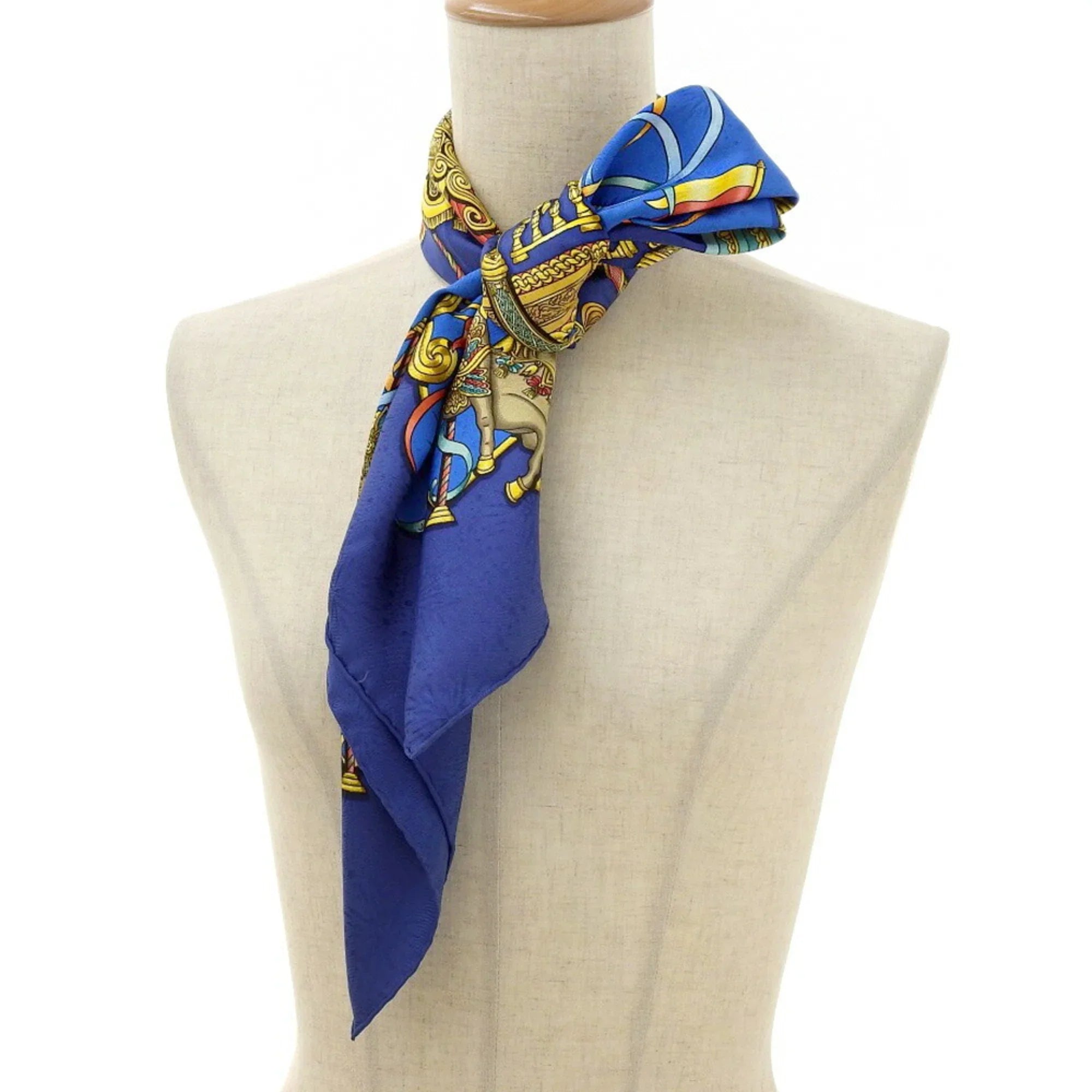 LUNA (Good) KARE90 Silk PARK Scarf Amusement Pre-Owned Park Muffler Carousel HERMES Blue Horse