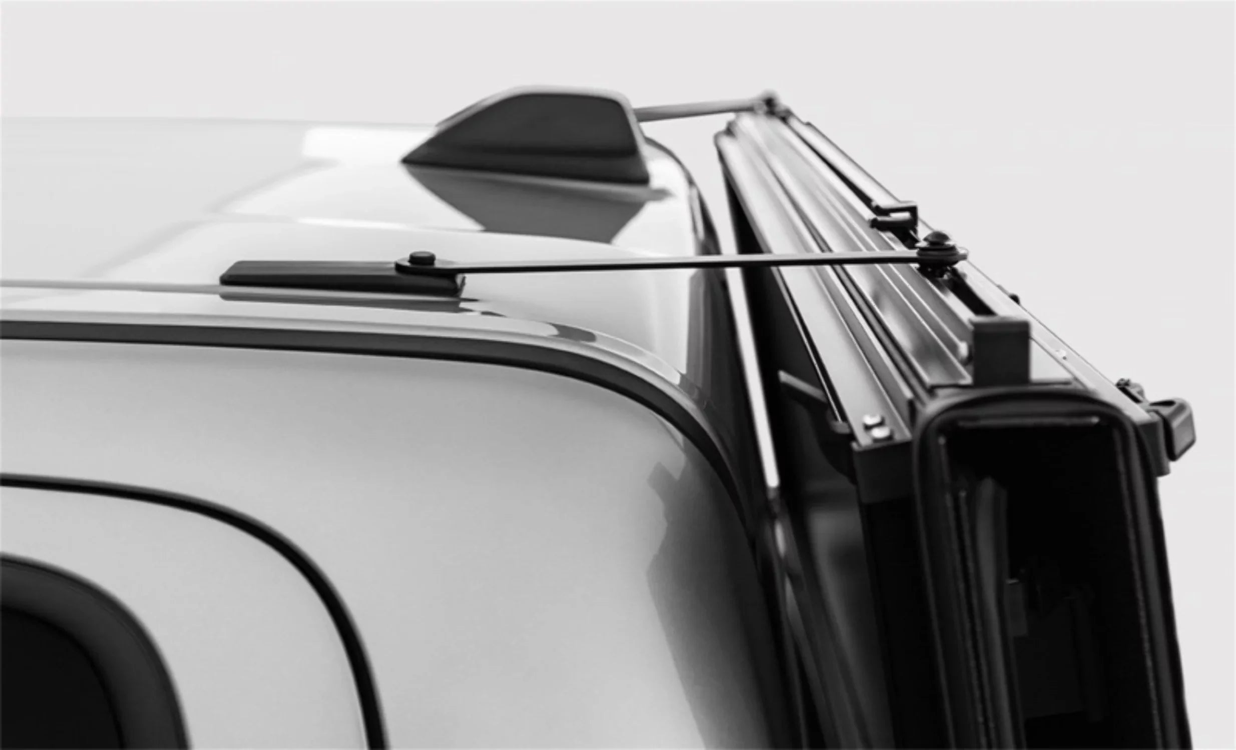 Stance 2013-2021 RAM select: 1500, RAM Tri-Fold DODGE Hard 1500 Access Cover 2002-2012 Fits Lomax G3040029