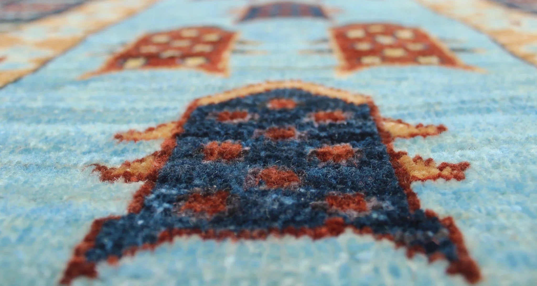 x Rug, 9'0" Haseena 12'3" Aria Blue/Ivory