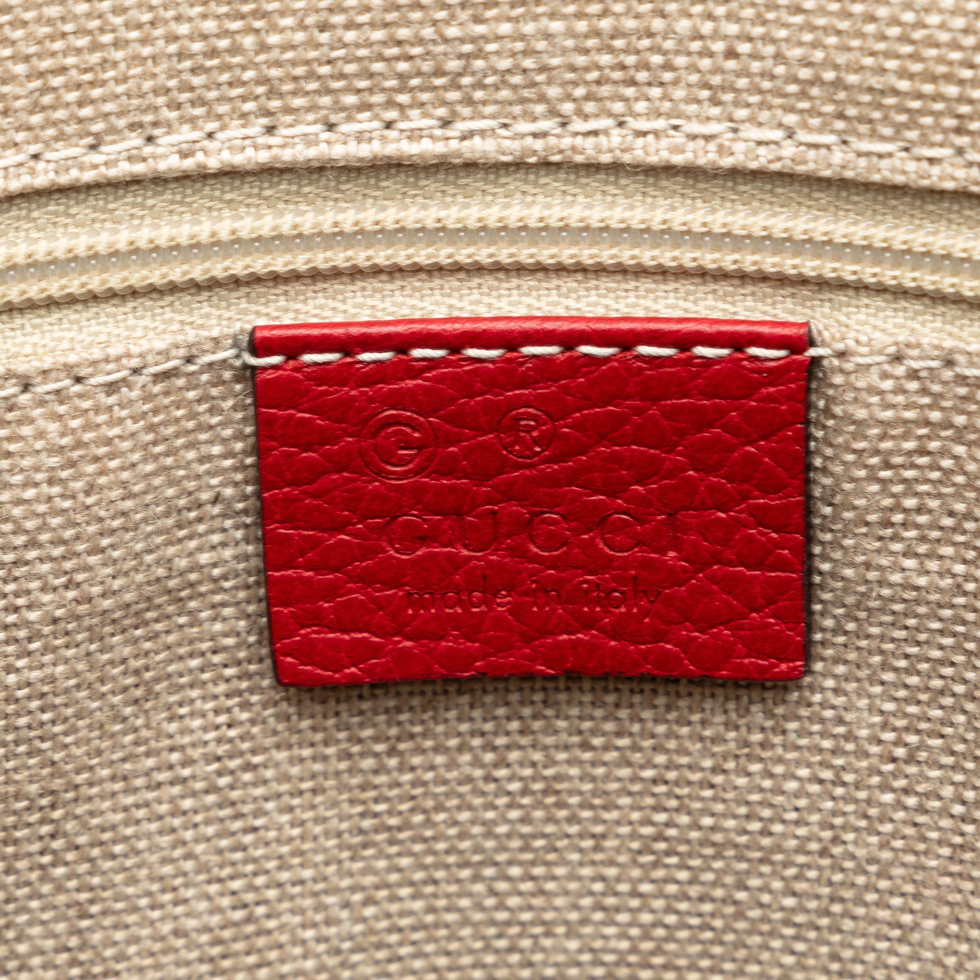 Authenticated Calf GG Pre-Owned Unisex Leather Convertible Charm Red Gucci (Good) Satchel Dome