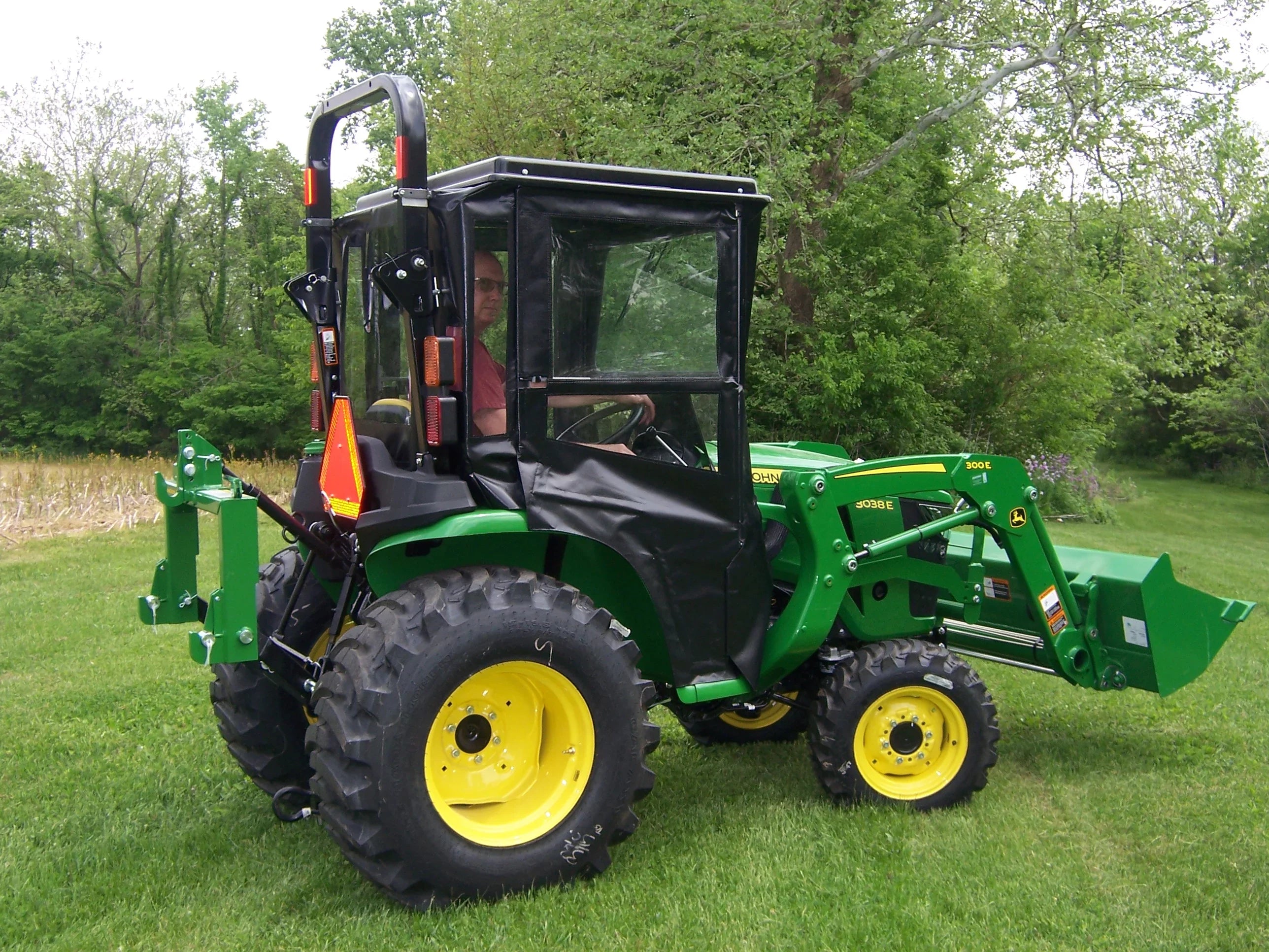 Enclosure Top 3025E, Hard 2018 40410 Tractor 3038E Above John and Cab Original 3032E, Fits Deere Cab