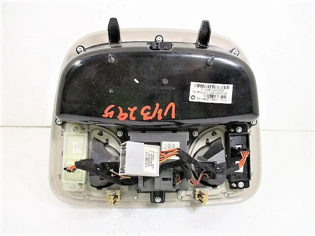 Sunroof Jeep Lamp Cherokee OEM Pre-Owned Gray 2014-2018 Overhead (Good) LKQ Console